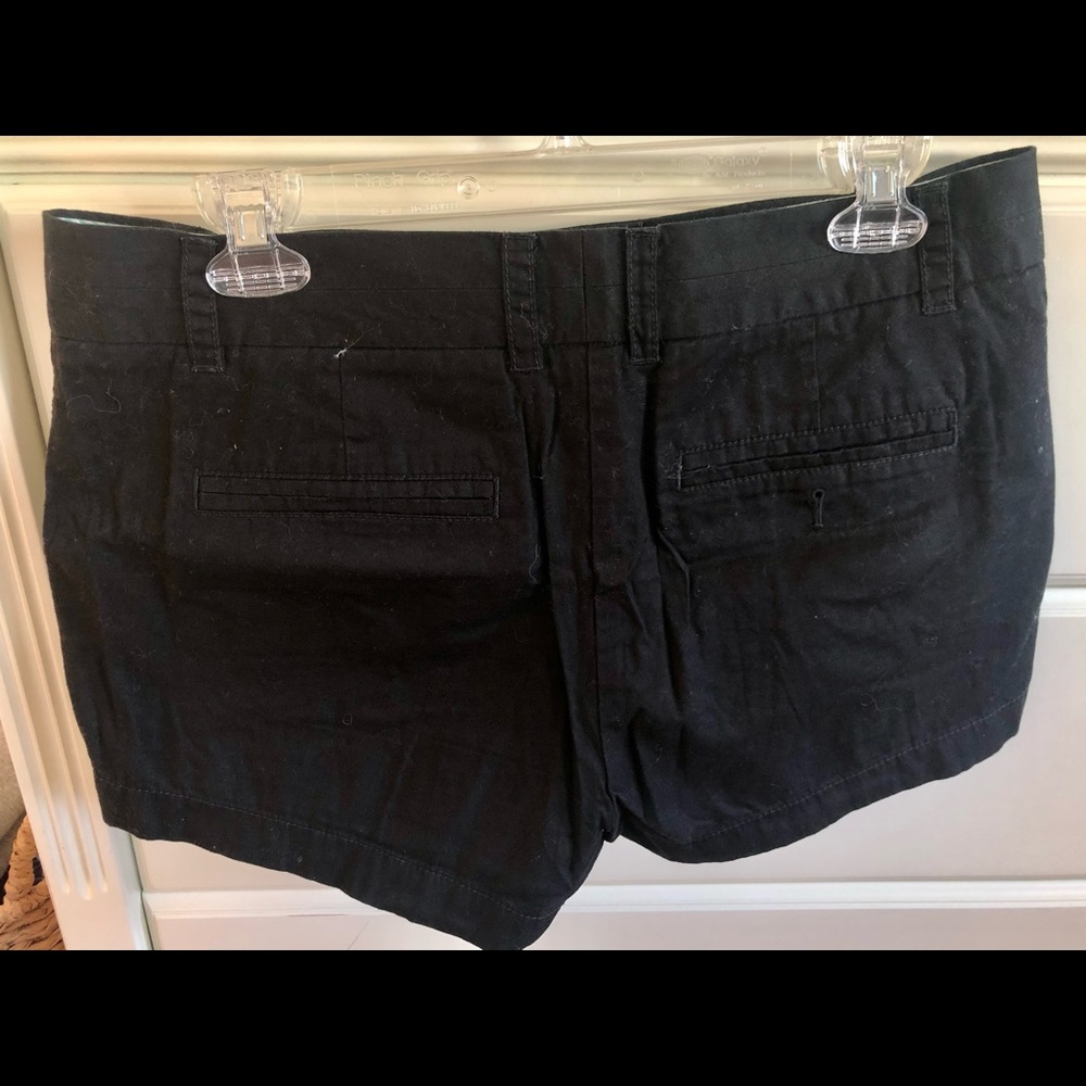 Jcrew women’s chino shorts. Black